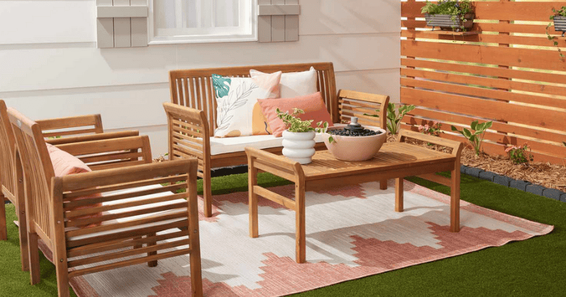 Buying Long Lasting Teak Wood Outdoor Furniture