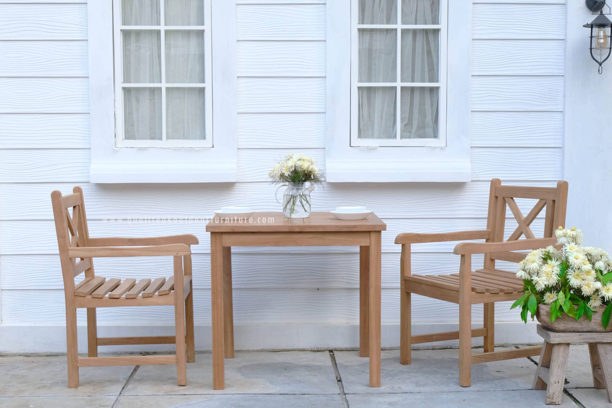 teak outdoor chairs