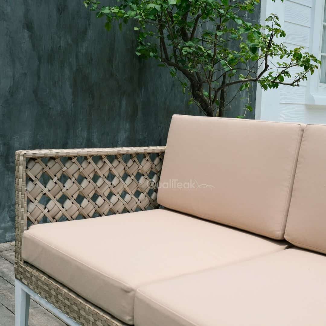 outdoor lounge sofa