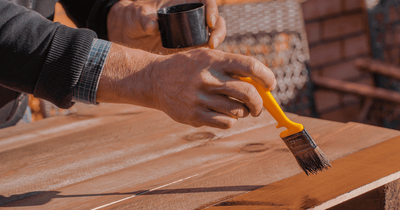 Teak Wood vs Pine Wood for Outdoor Furniture