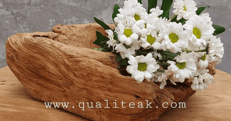 Material Go Well With Teak Furniture Outdoor