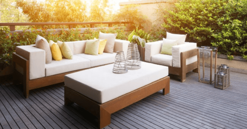 How to Make Minimalist Garden Design with Teak Wood