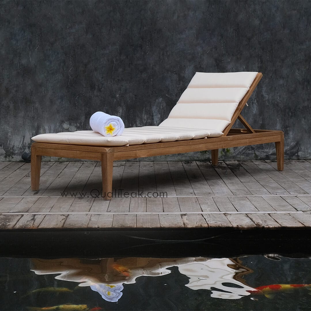 Teak Lounger