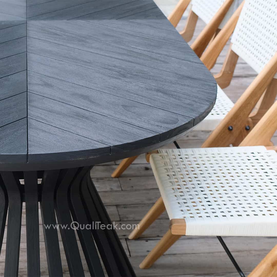 Oval Dining Table