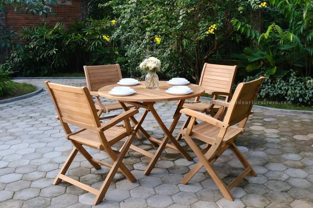 Teak folding arm chair