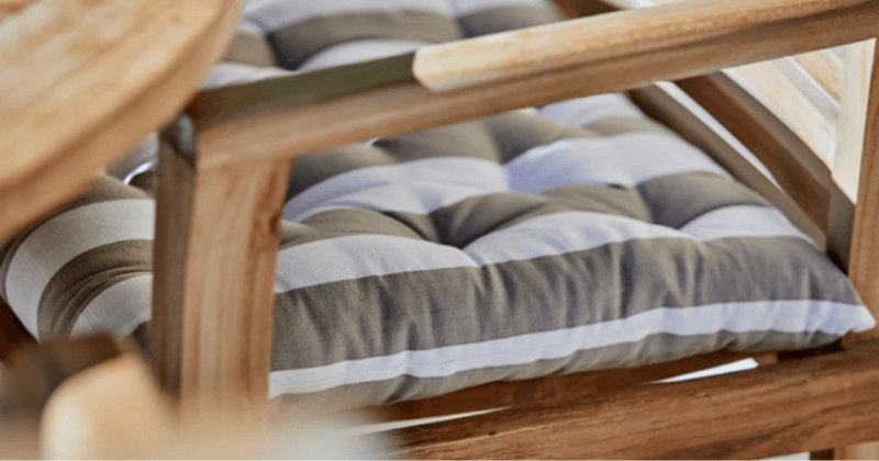 How to Choose Perfect Teak Furniture for Outdoor Space