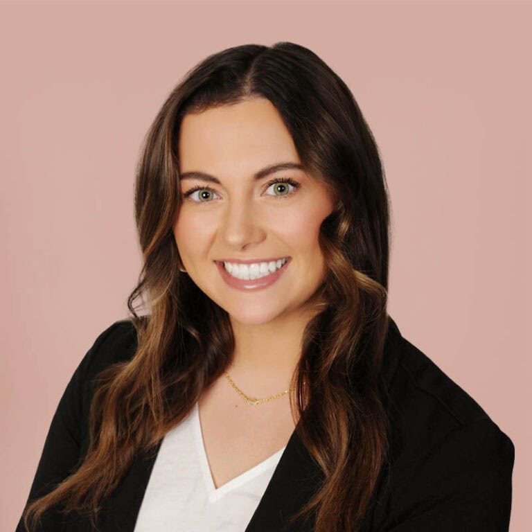 Hanna Morgan headshot Red Banyan