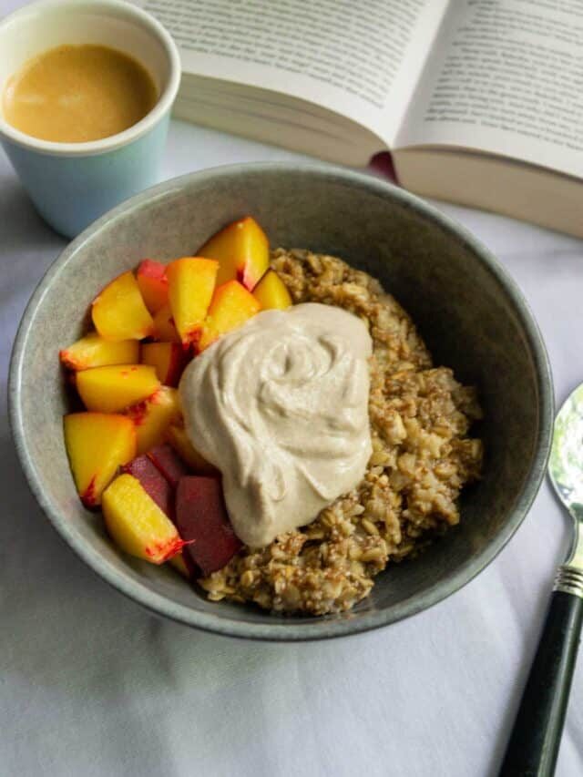 Peaches and Cream Oatmeal Web Story