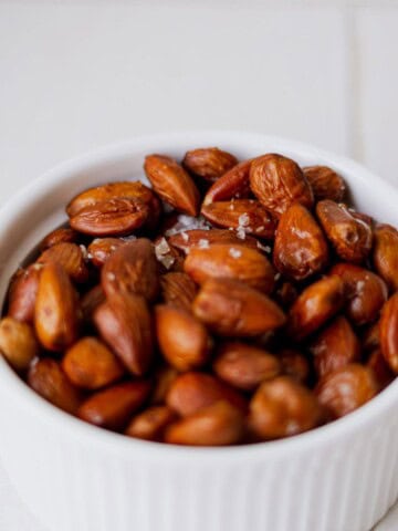 Thumbnail photo of salt and vinegar almonds.