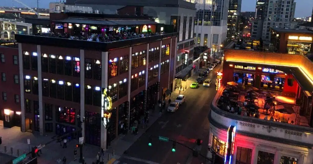 What To Wear in Nashville: A Seasonal Guide