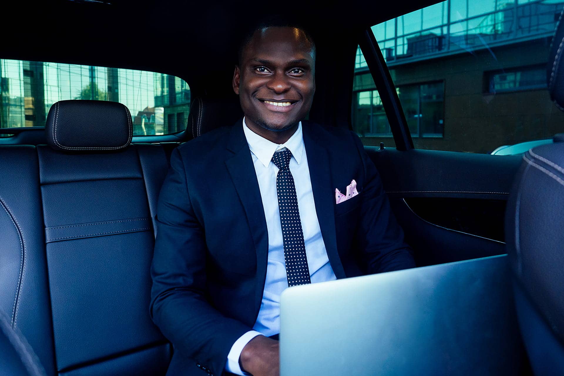 The Premier Limo Rental Service in Slidell: Exquisite Diamond Transportation