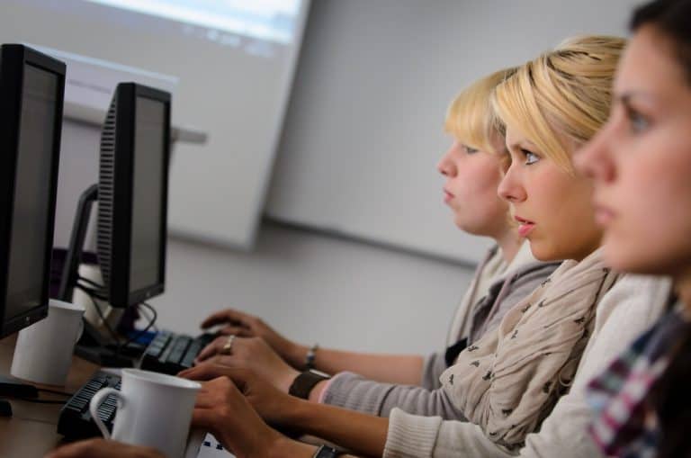 EDV Kurs, Coaching, Personalentwicklung, Kommunikationstraining, und Sprachkurse