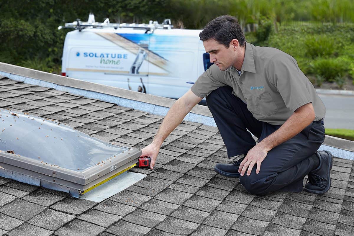 Skylight Repair Technician