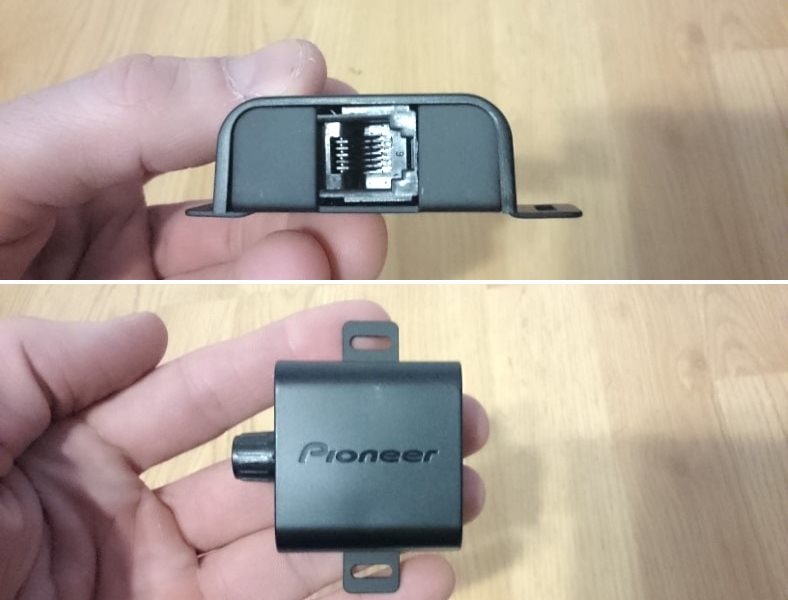Close up images of Pioneer GM series car amp bass remote details