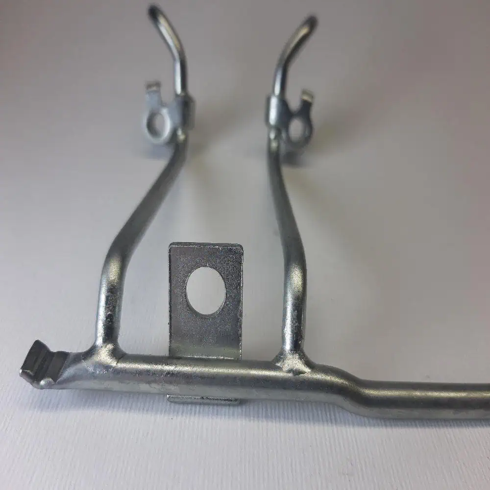 لوله هاي نازل پاشش روغن به سيلندر