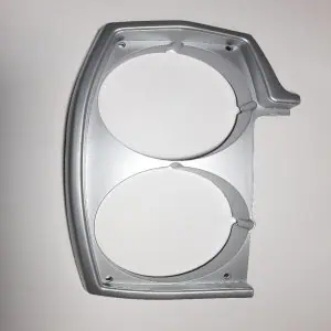 زه دور چراغ نیسان فرا صنعت