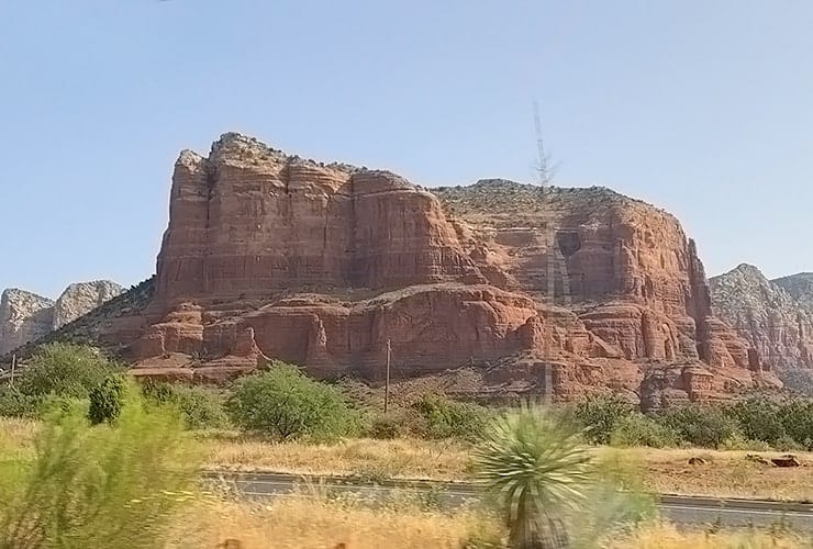 01a_02_courthouse_rock-min