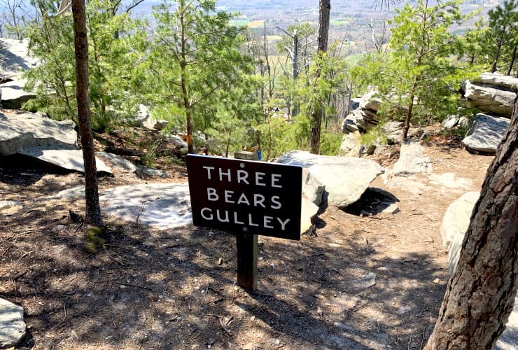 Three Bears Gulley Trailhead