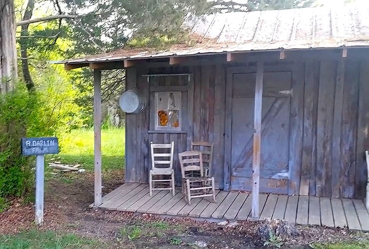 The Darlin' Farm Shack