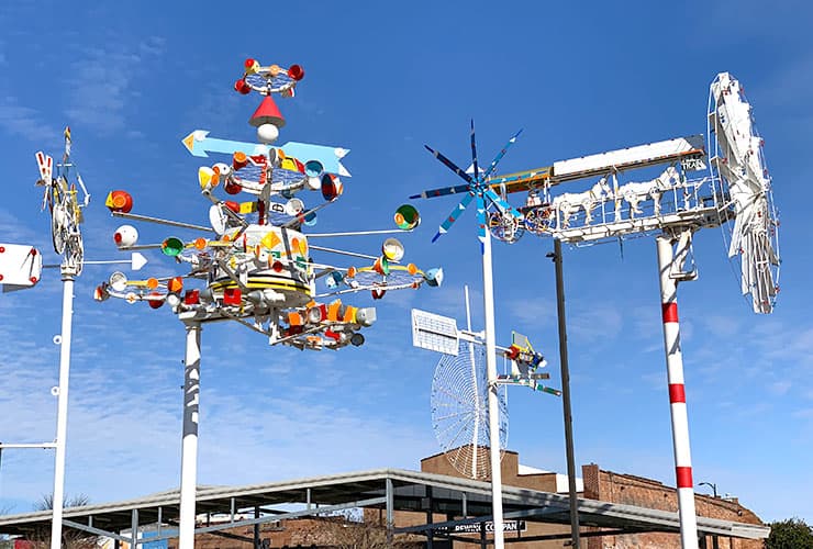 01_02_whirligig_park