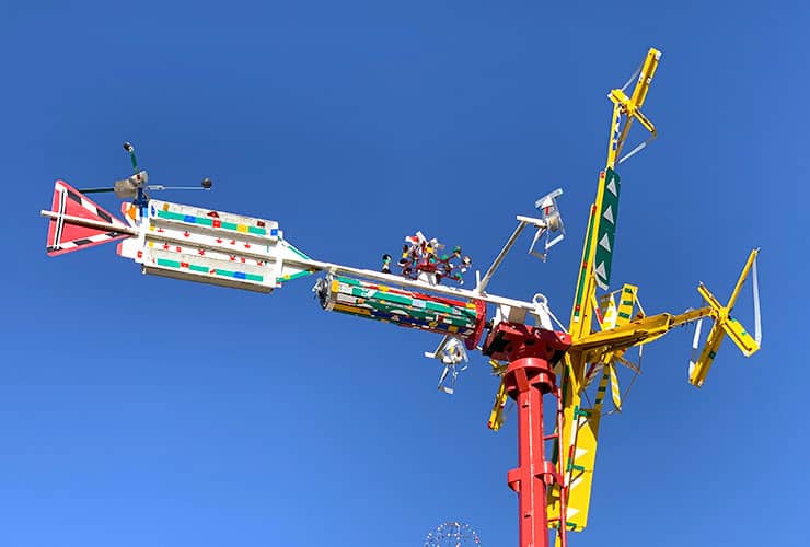 01_04_whirligig_park