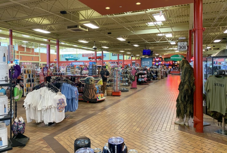 Kenly 95 Truckstop Shopping