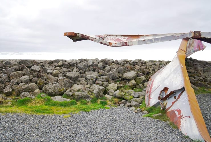Skeiðará Bridge Monument Remnants