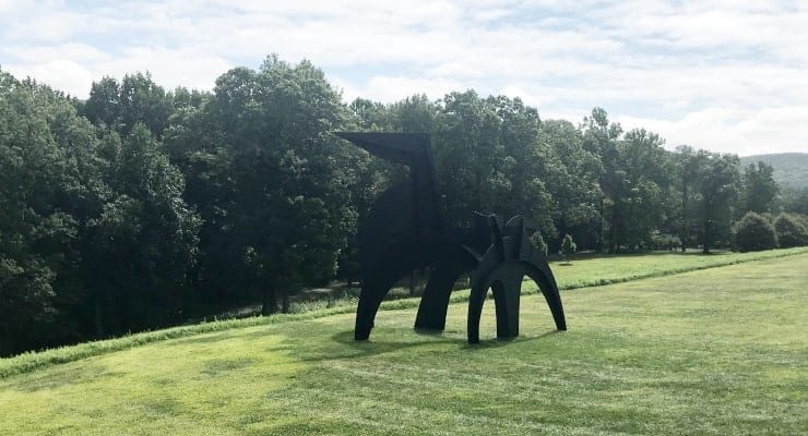 Storm King - Alexander Calder (Black Flag)