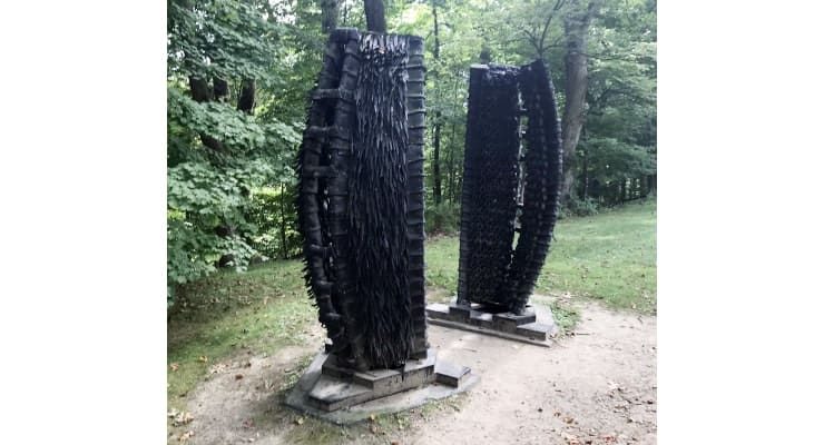 Storm King - Chakaia Booker (A Moment in Time)