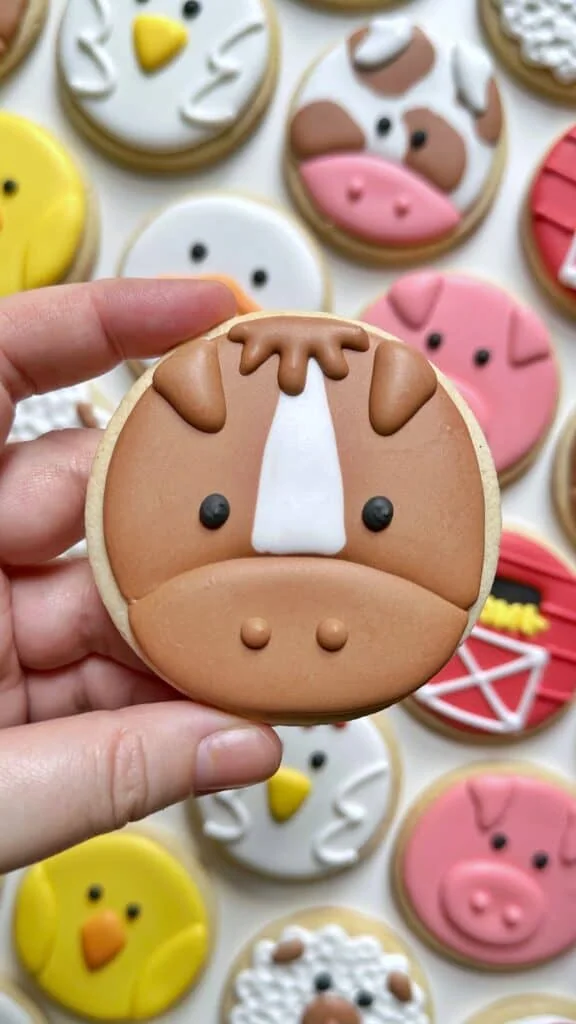 horse cookie decorated with royal icing 