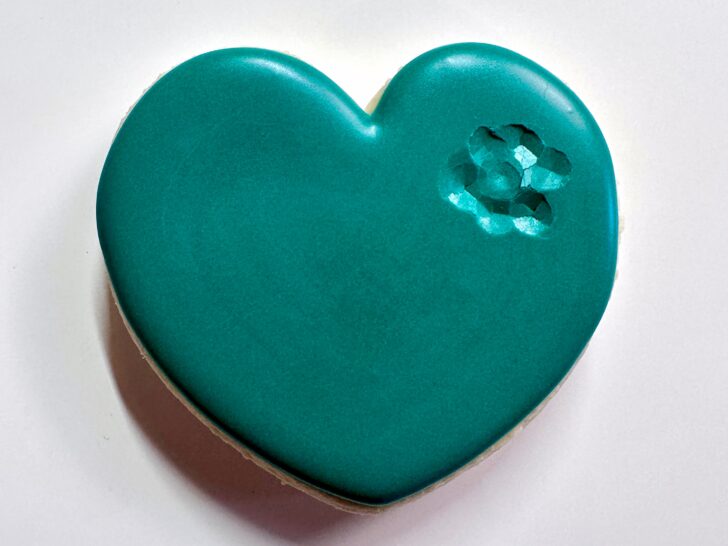 royal icing cookie dried for 2 hours