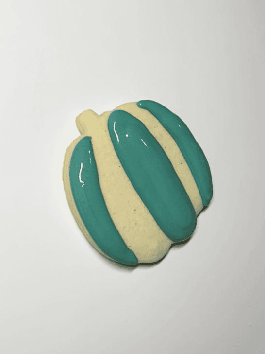 how to decorate pumpkin shaped cookies with royal icing