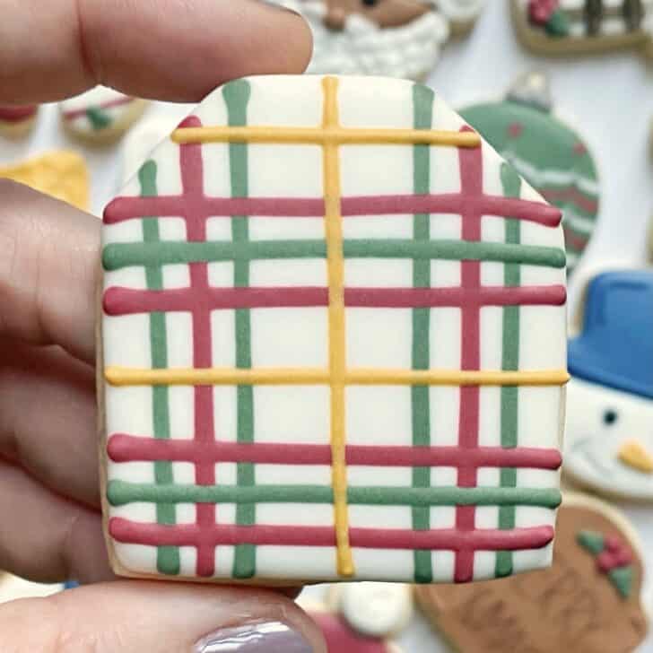 Plaid Christmas Cookies decorated with royal icing