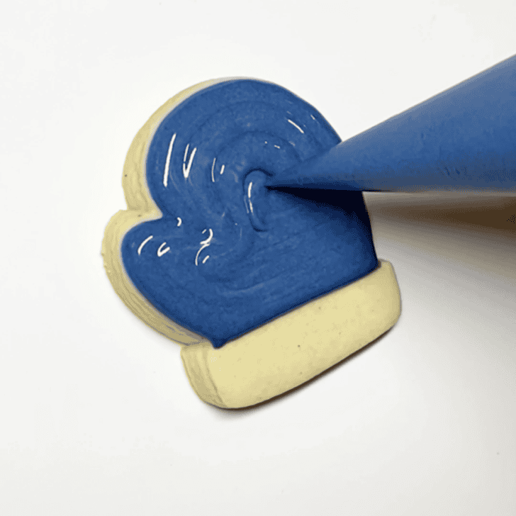 Step-by-Step Decorating Instructions for Mitten Christmas Cookies