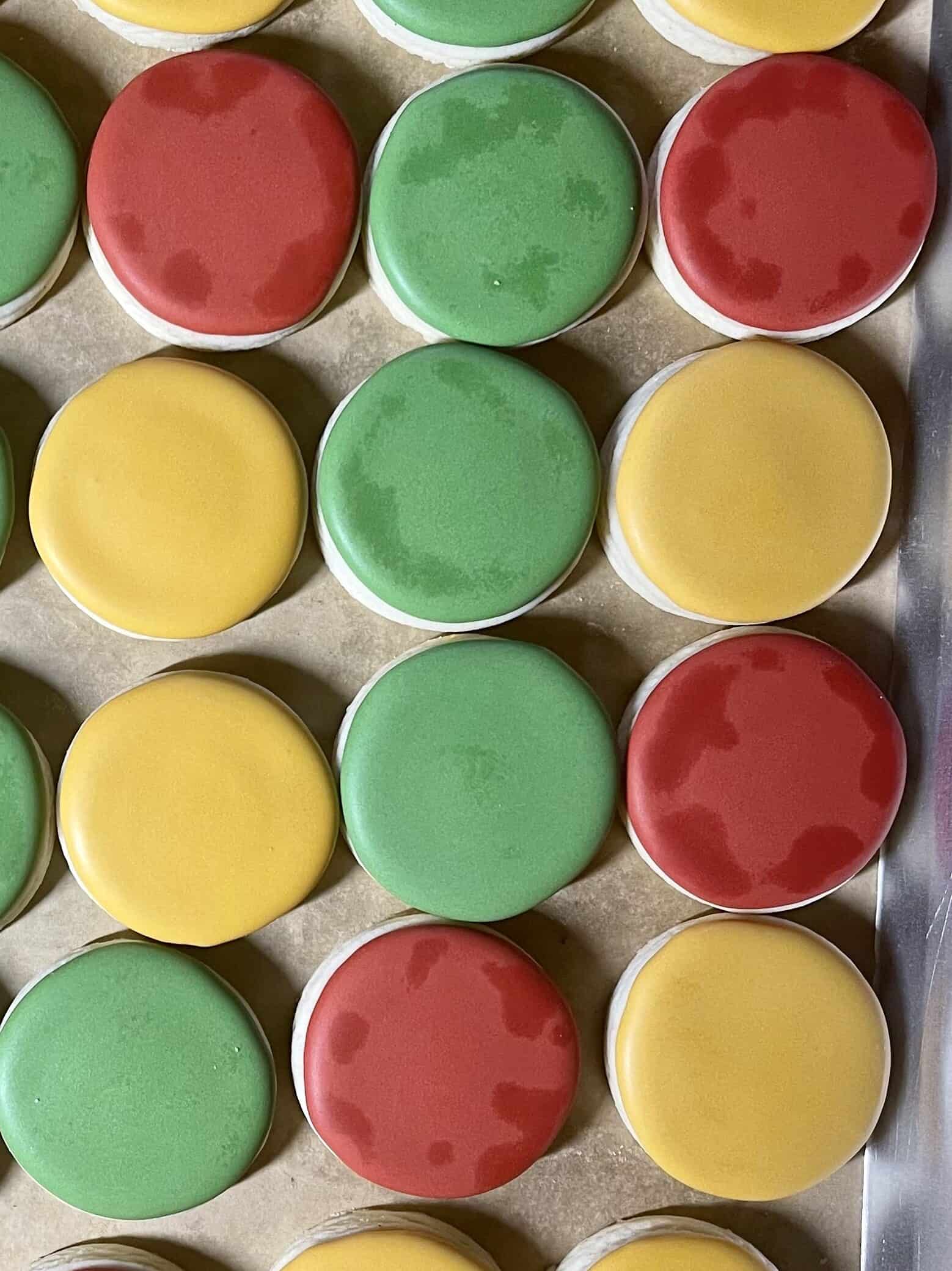 example of butter bleed spots on royal icing 