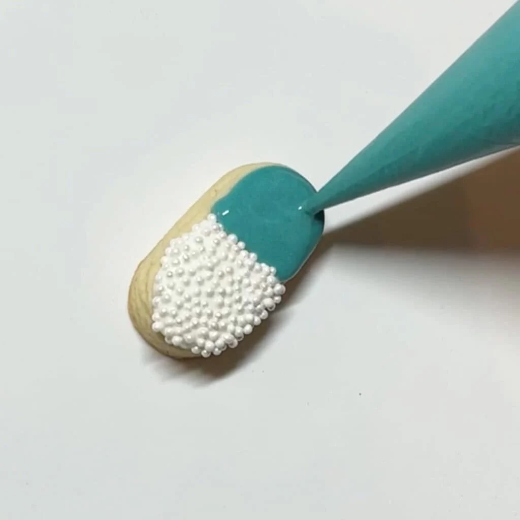 how to decorate pill cookies with royal icing