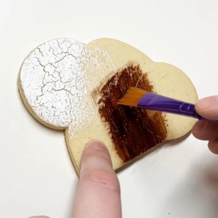 how to decorate Easter Tomb Cookies with royal icing