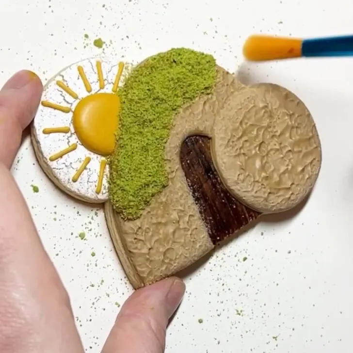 how to decorate Easter Tomb Cookies with royal icing
