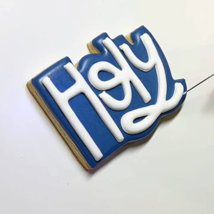 how to decorate holy decorated easter cookies with royal icing 