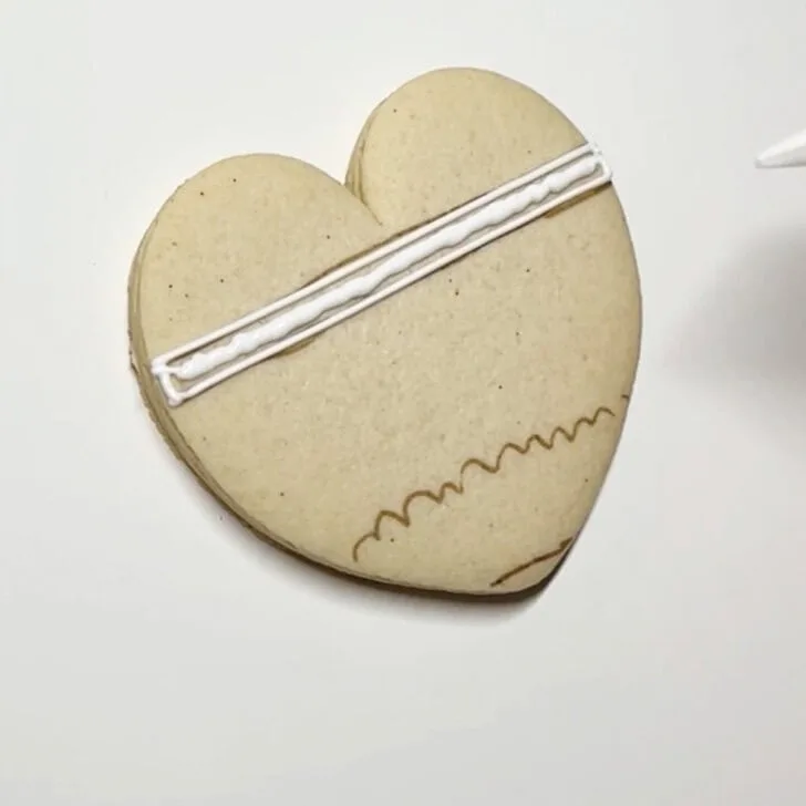 how to decorate pencil cookies with royal icing