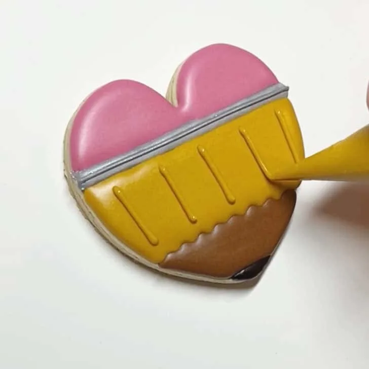 how to decorate pencil cookies with royal icing