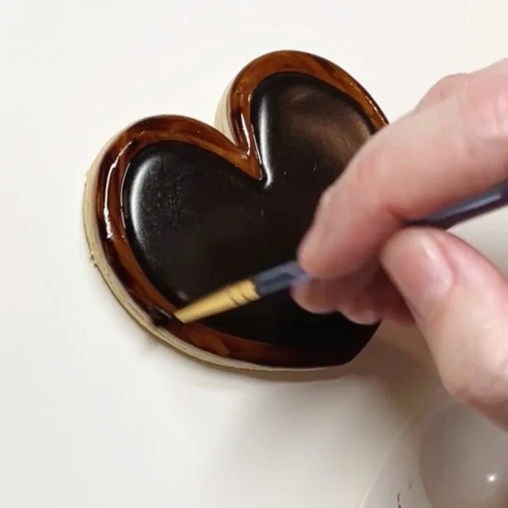 how to decorate chalkboard cookies decorated with royal icing