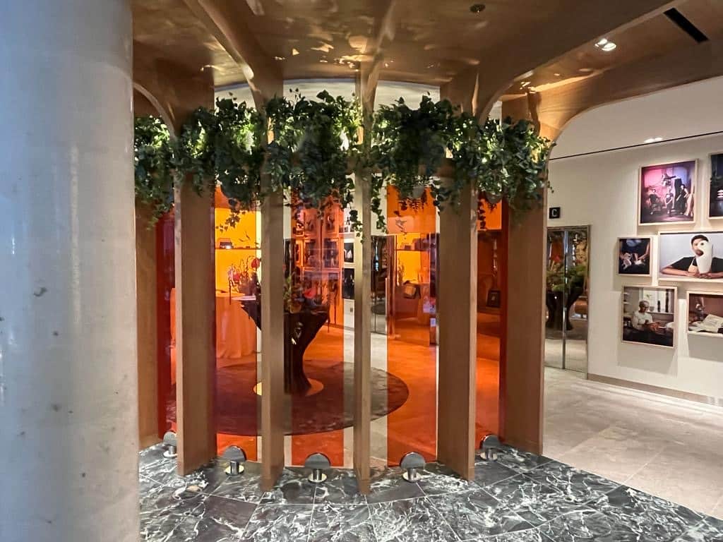 decorative fabrication project in restuarant
