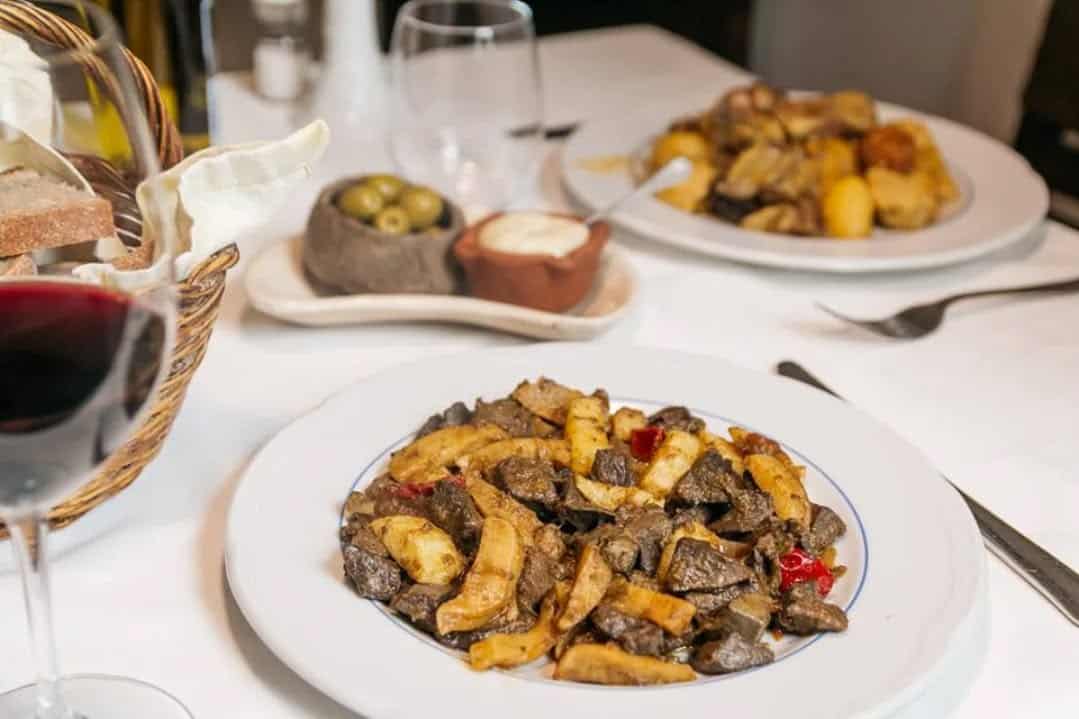 ES REBOST DE CAN PRATS IBIZA