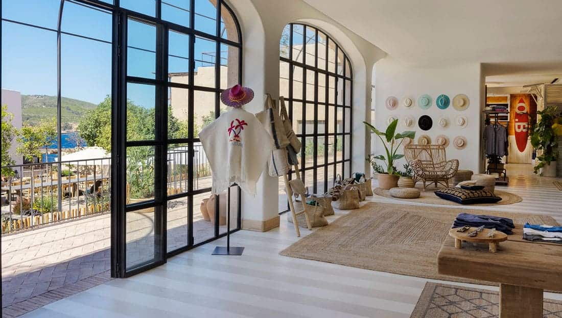 compras sostenibles en el concept store de Six Senses Ibiza