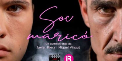 Projectie van de korte musical Soc Maricó in de Casal de Igualdad