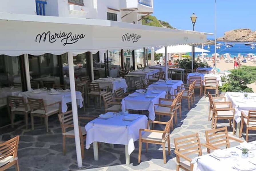 I ristoranti sulla spiaggia più classici di Ibiza