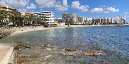 Strand von Santa Eulalia