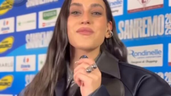 Gaia Gozzi in JW Anderson a Sanremo 2025