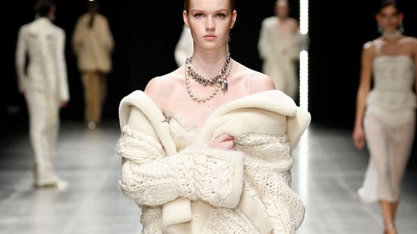 Ermanno Scervino sfilata collezione AI 2025-26